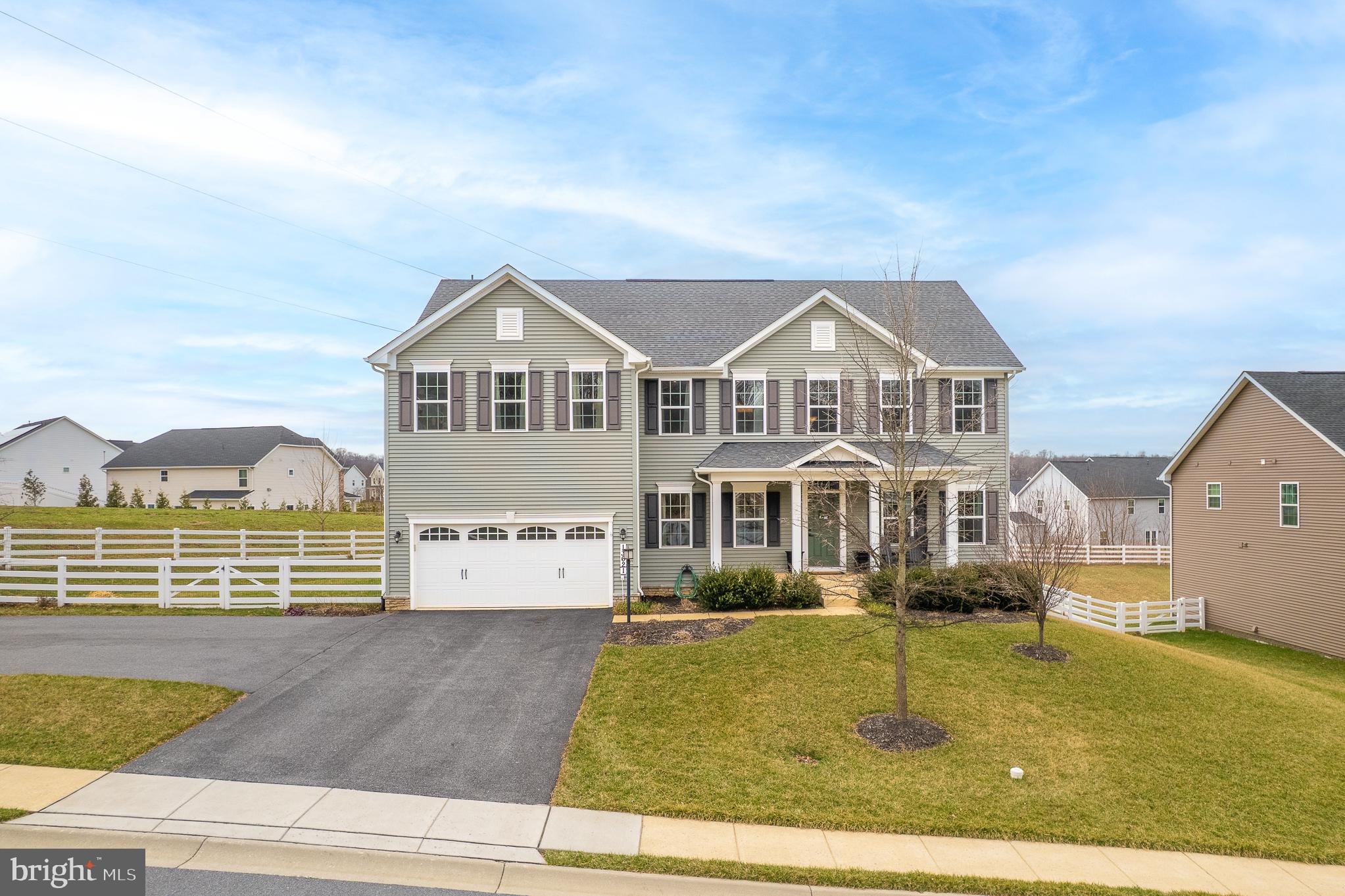 13621 PRIMAVERA DRIVE