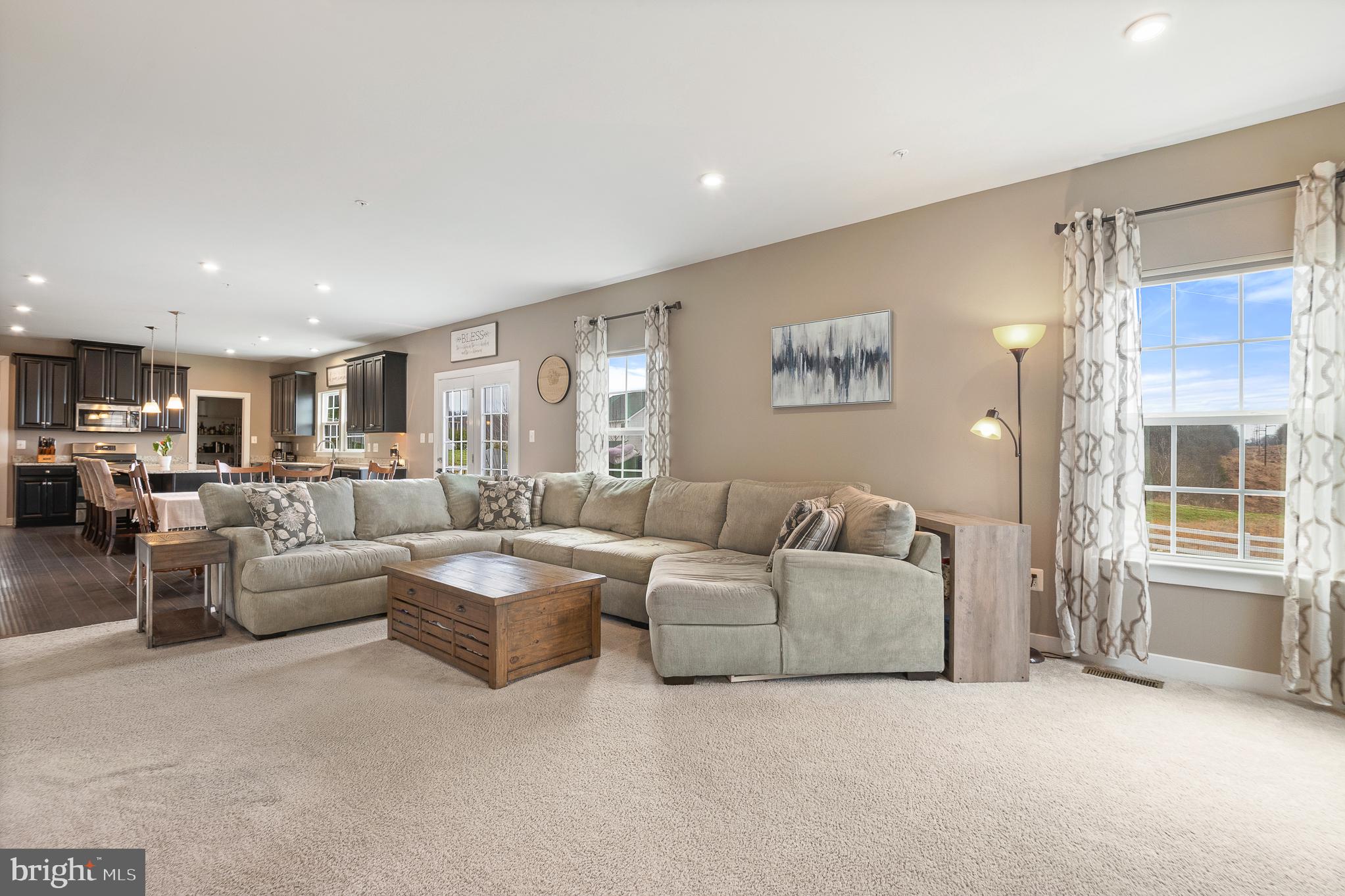 13621 PRIMAVERA DRIVE