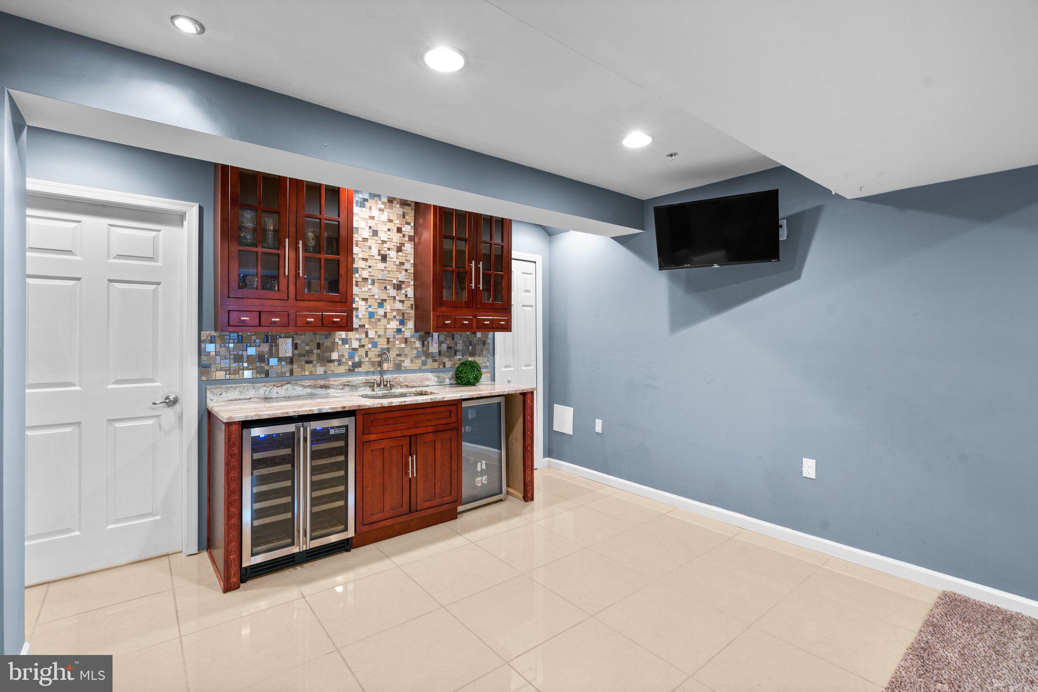 1108 Melissa Ct