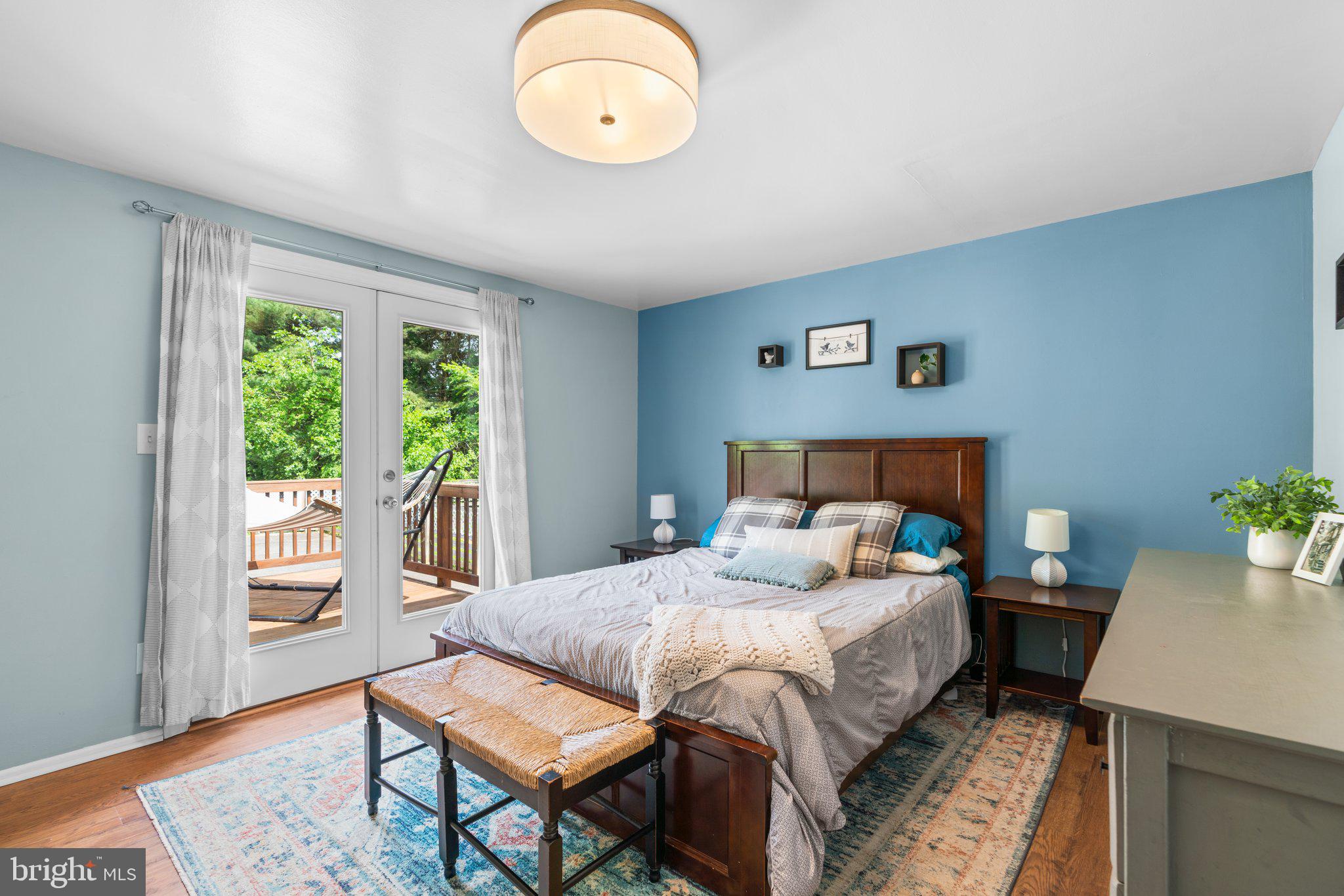 409 Dawn Ct