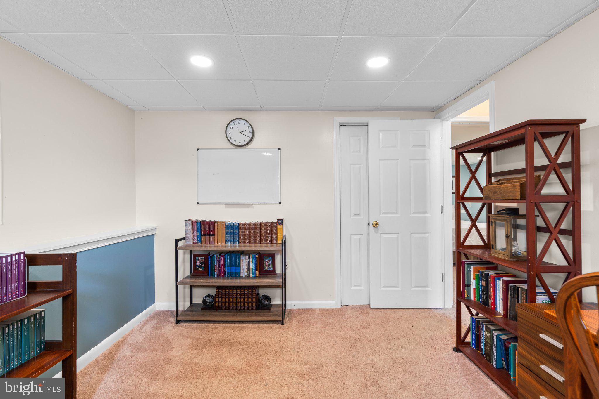 409 Dawn Ct