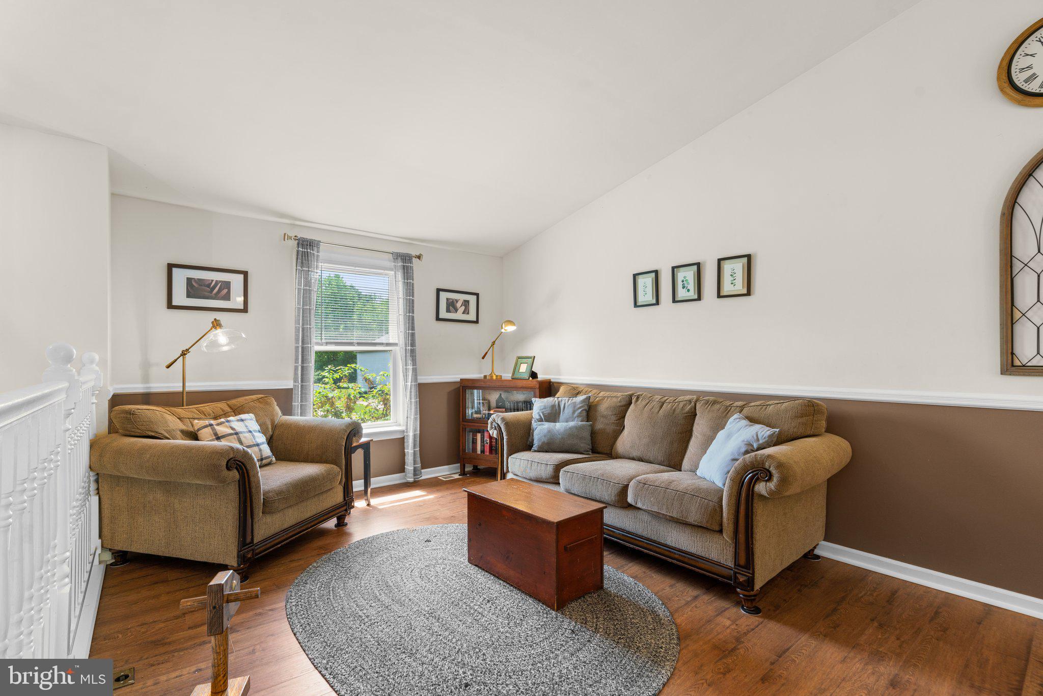 409 Dawn Ct