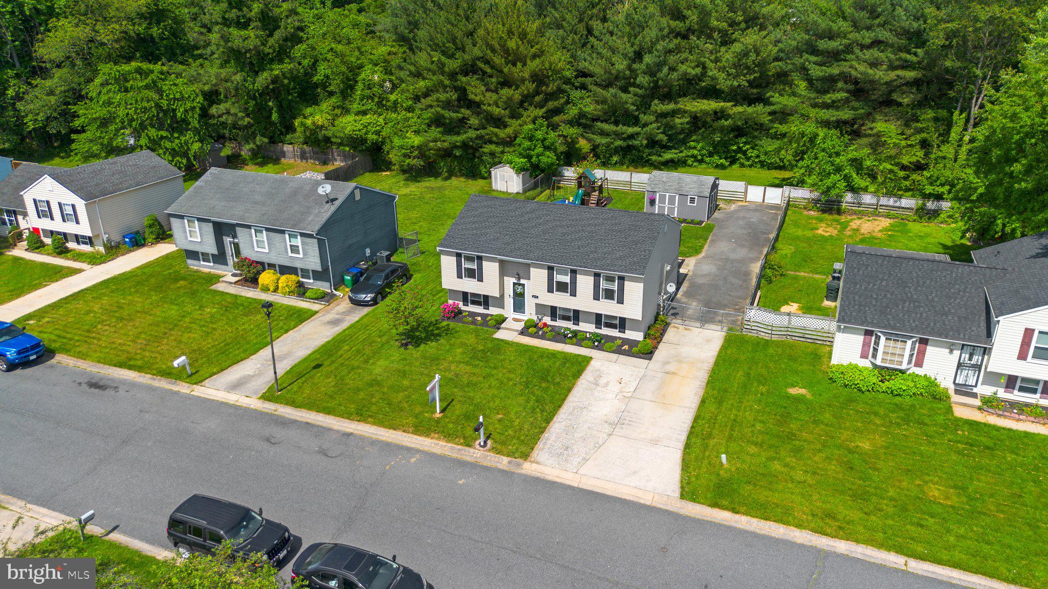 409 Dawn Ct