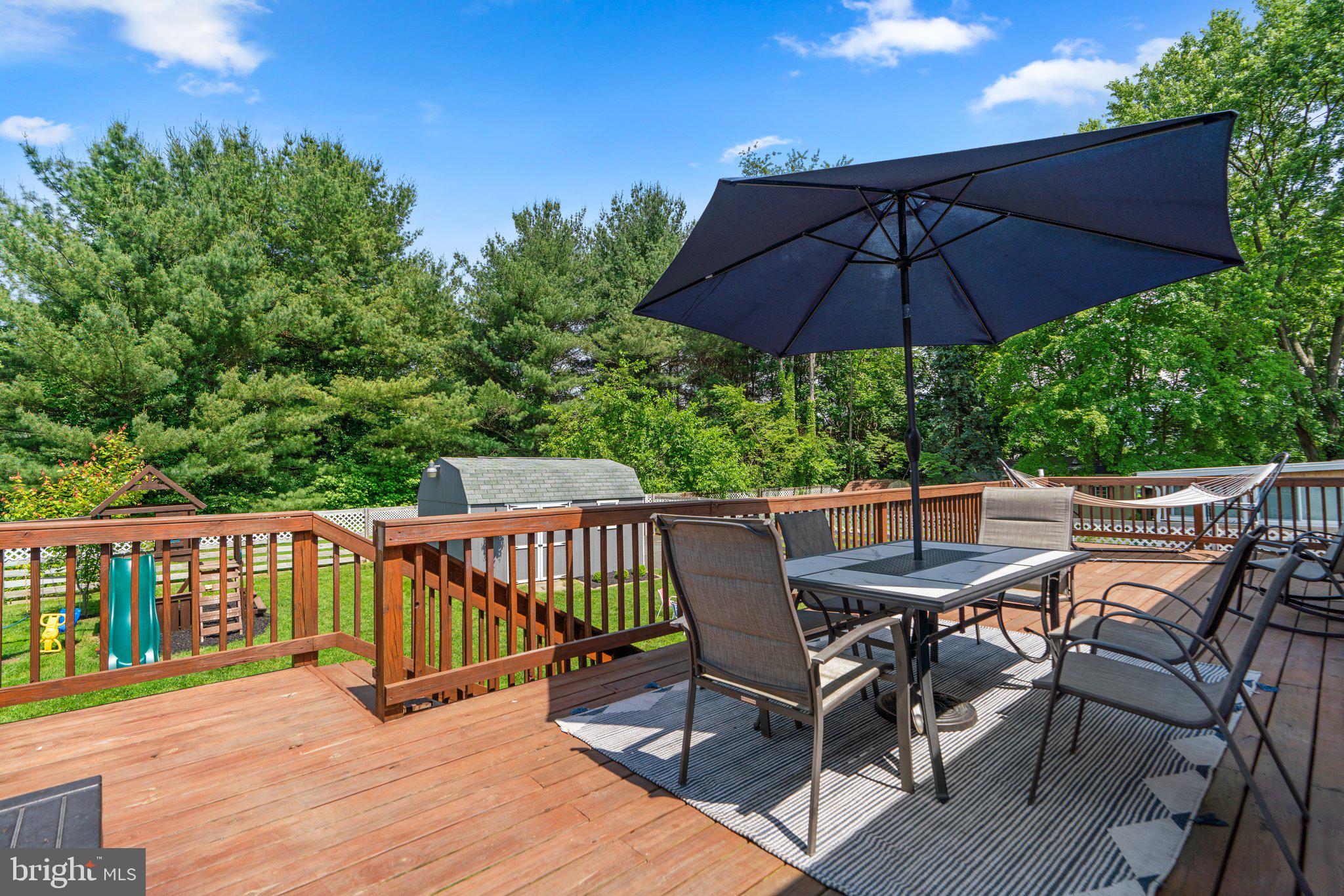 409 Dawn Ct