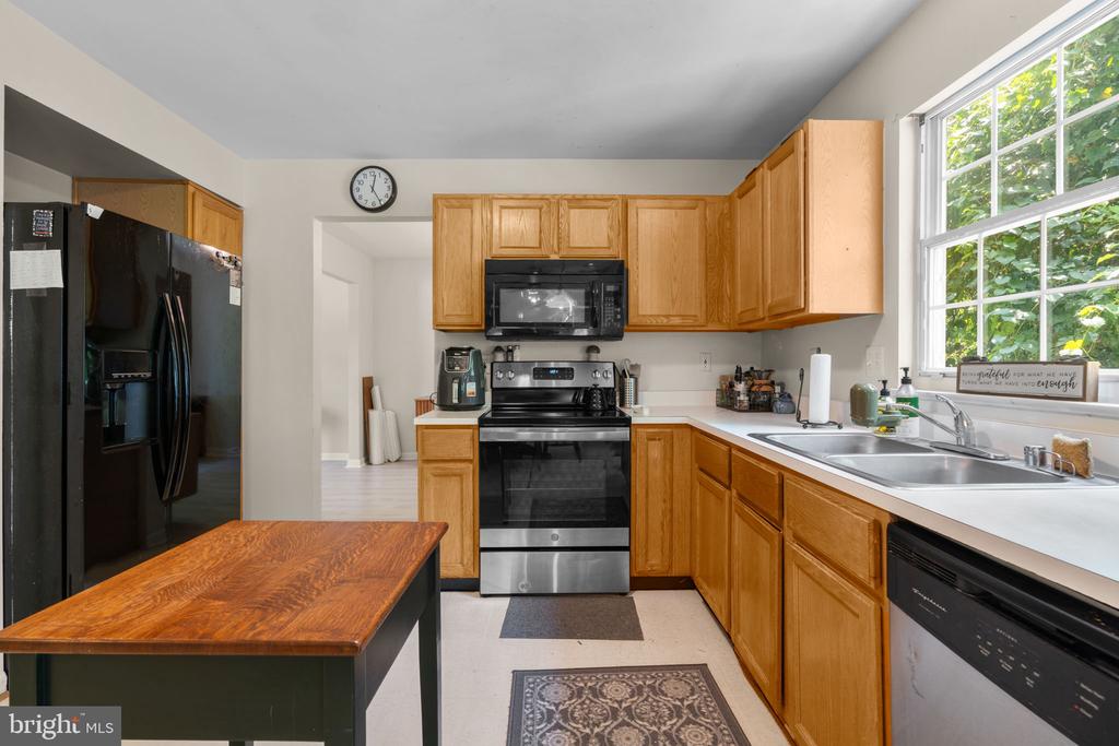 1404 Crystal Ridge Ct
