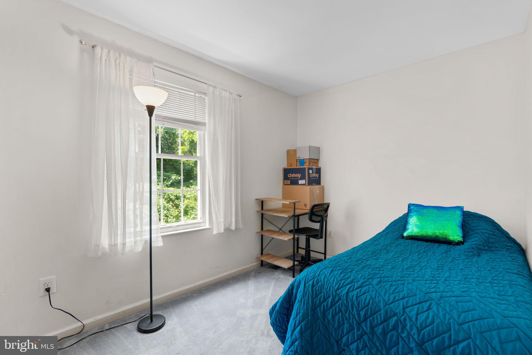 1404 Crystal Ridge Ct