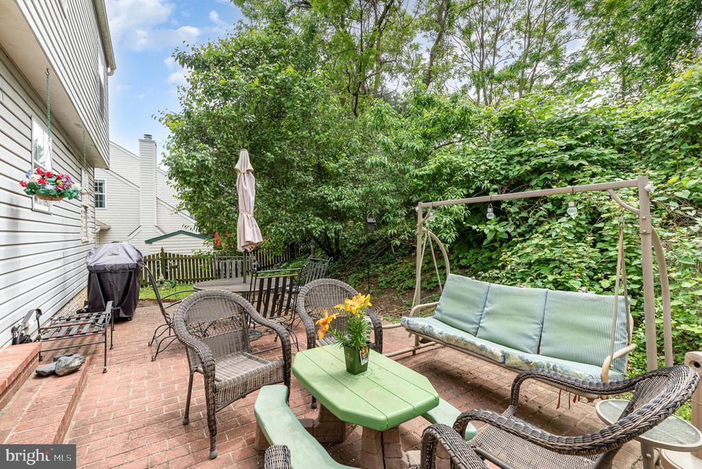 1404 Crystal Ridge Ct
