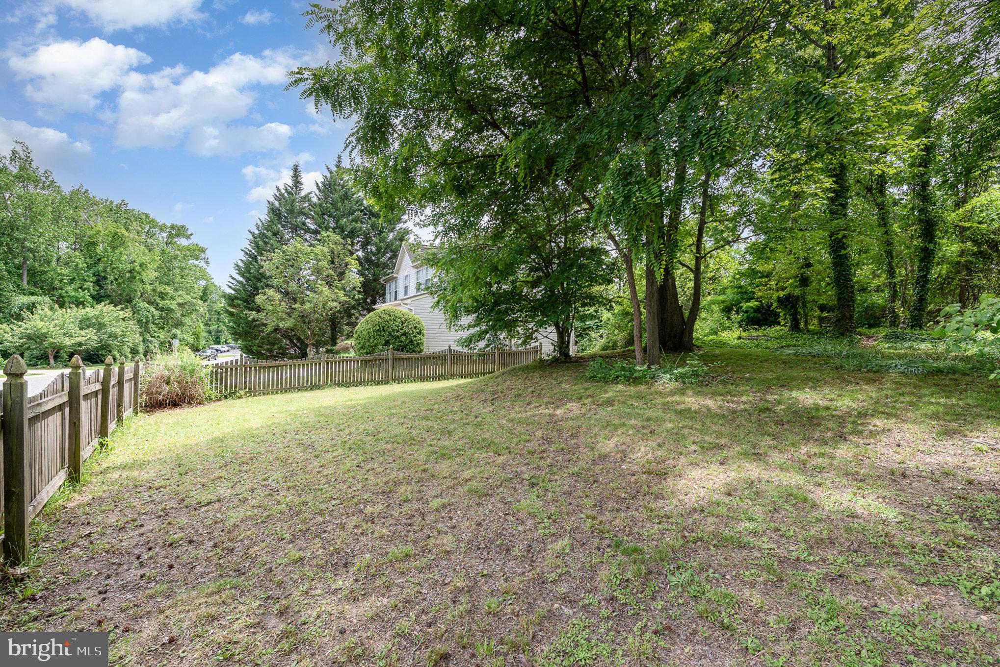 1404 Crystal Ridge Ct