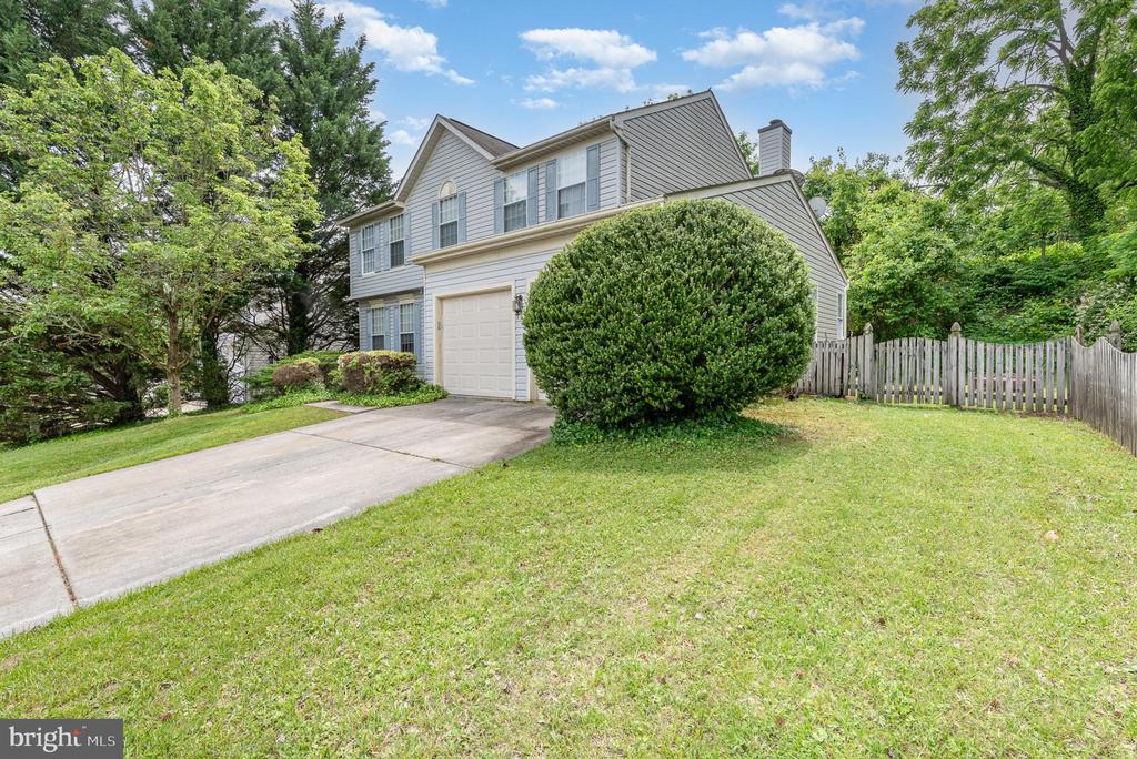 1404 Crystal Ridge Ct