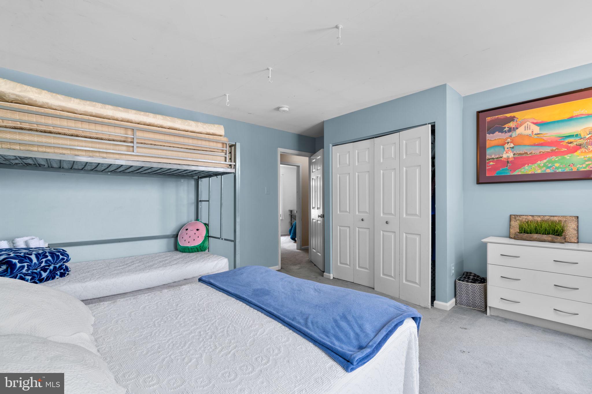 1404 Crystal Ridge Ct