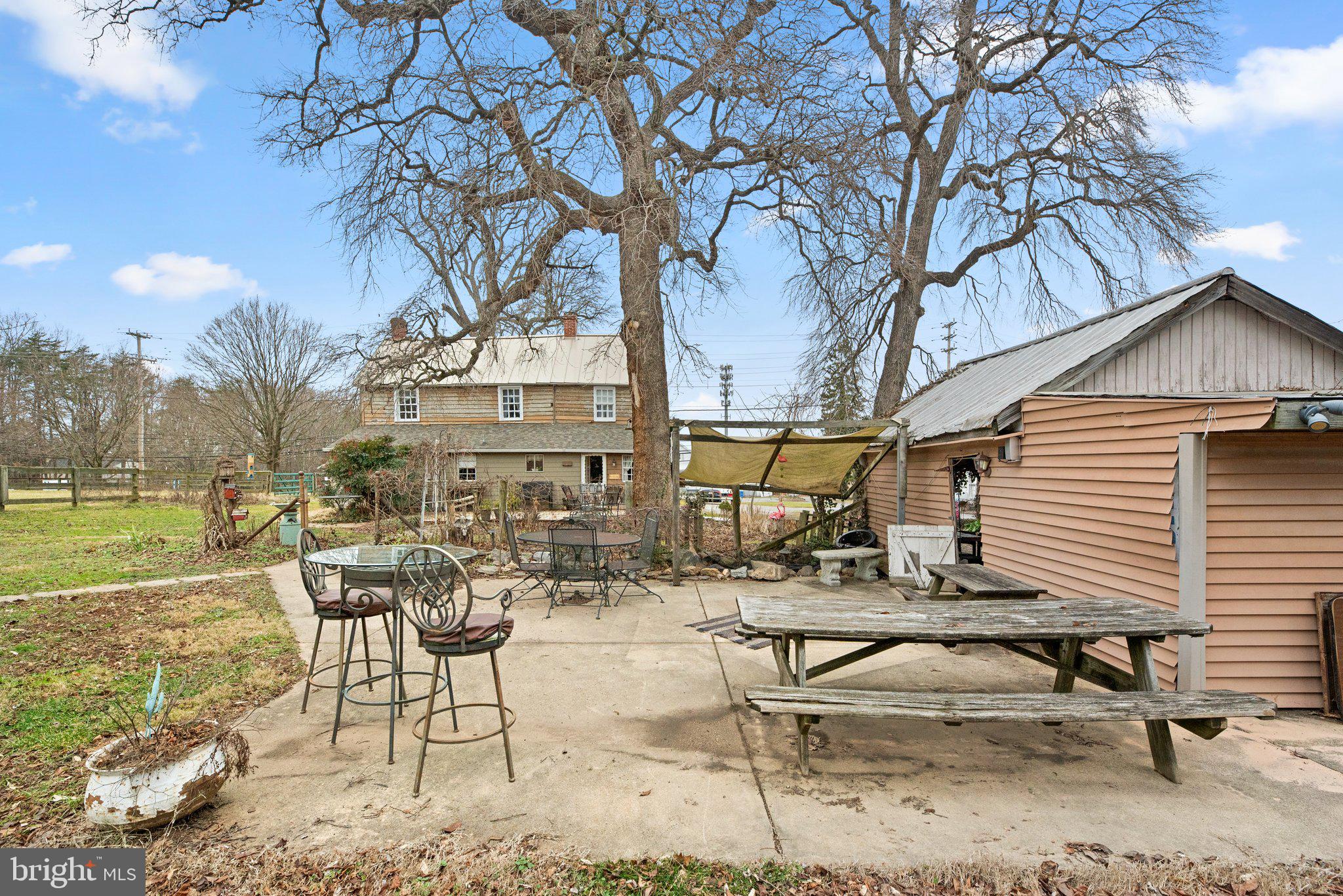 13475 Clarksville Pike