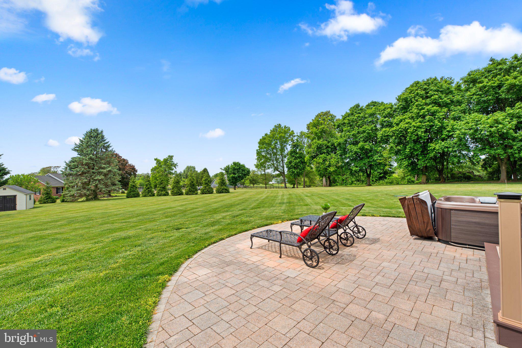 3010 Hobbs Rd