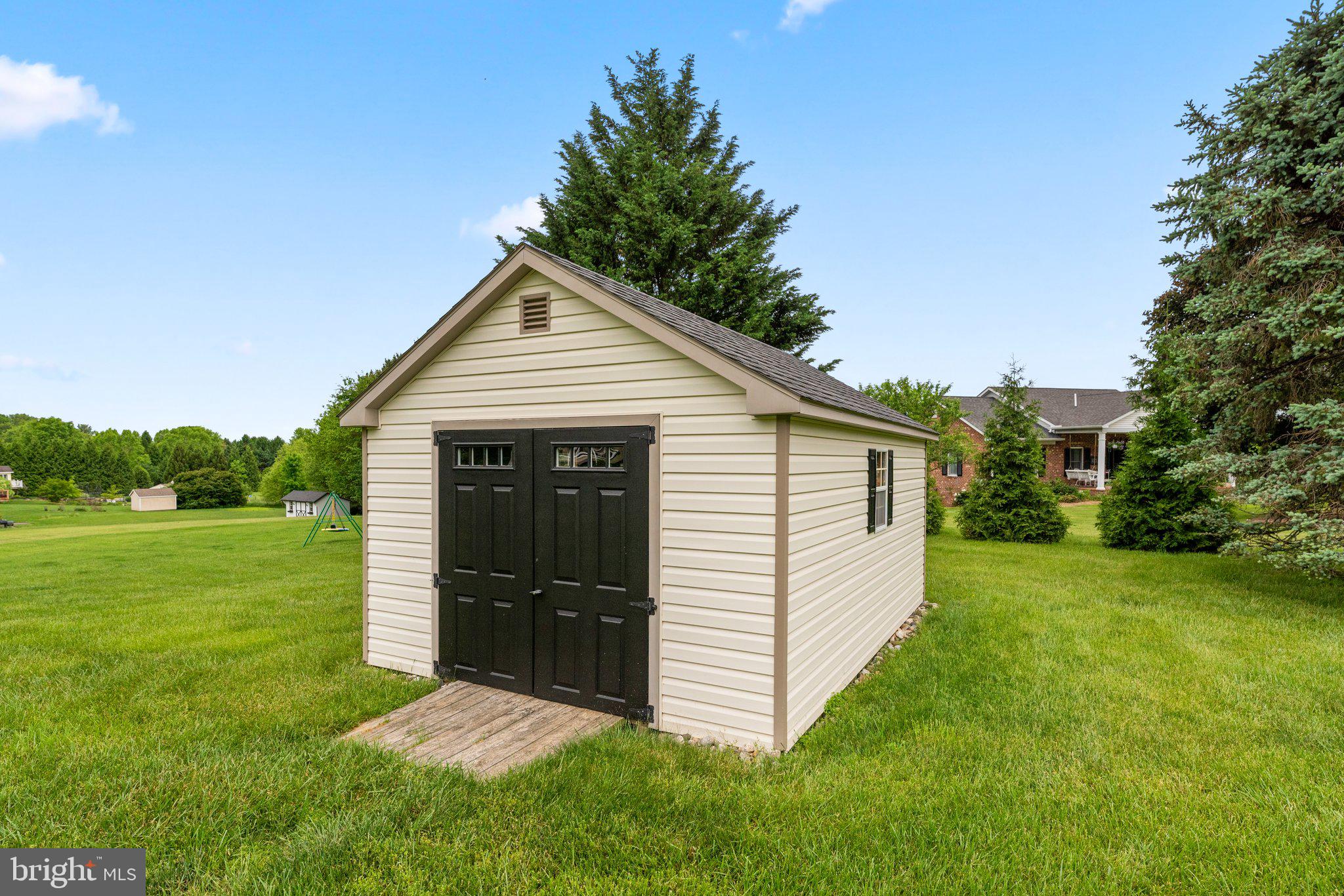 3010 Hobbs Rd