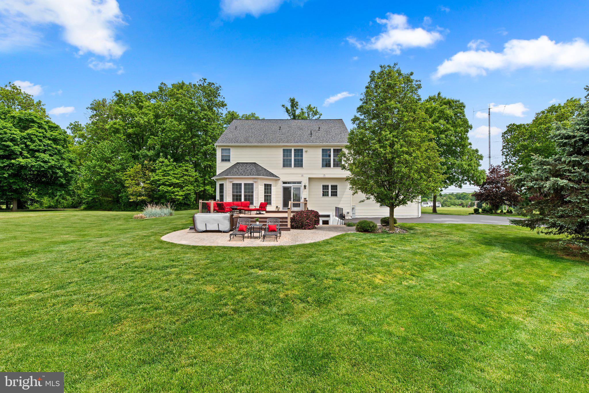 3010 Hobbs Rd