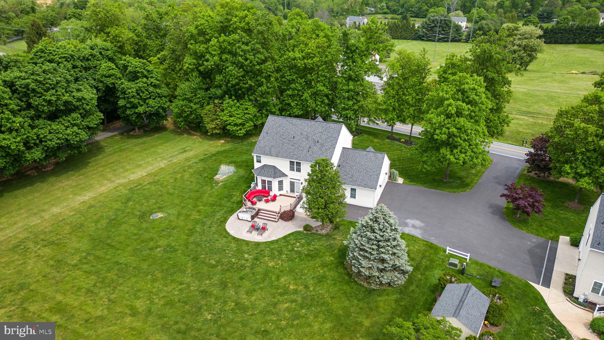 3010 Hobbs Rd