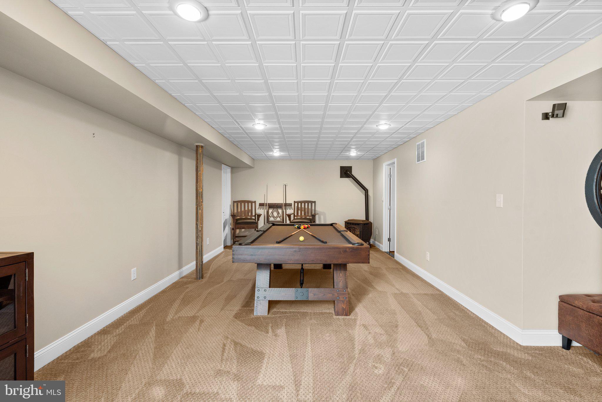 3010 Hobbs Rd