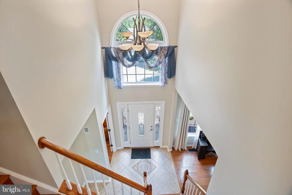 4467 Doncaster Dr