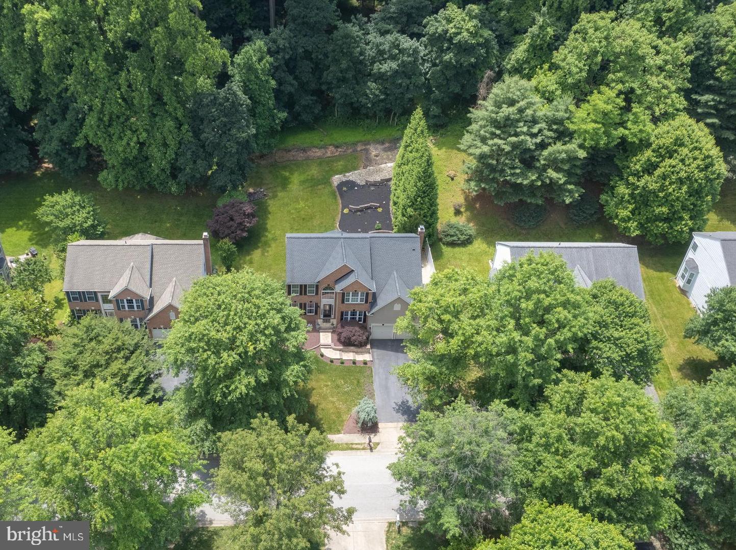 4467 Doncaster Dr