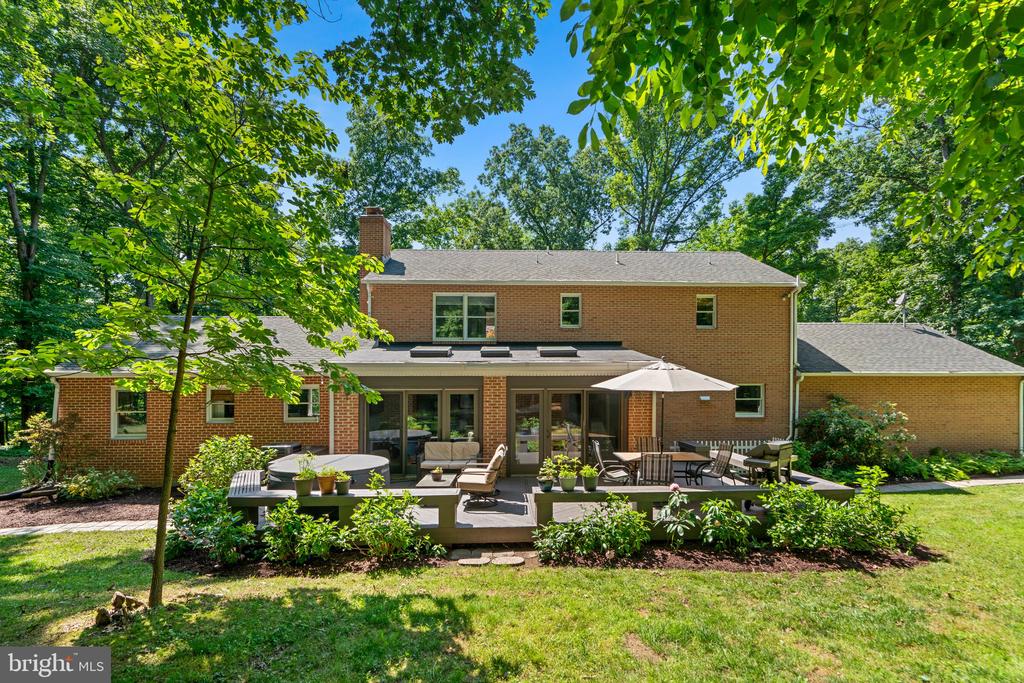 3163 Danmark Dr