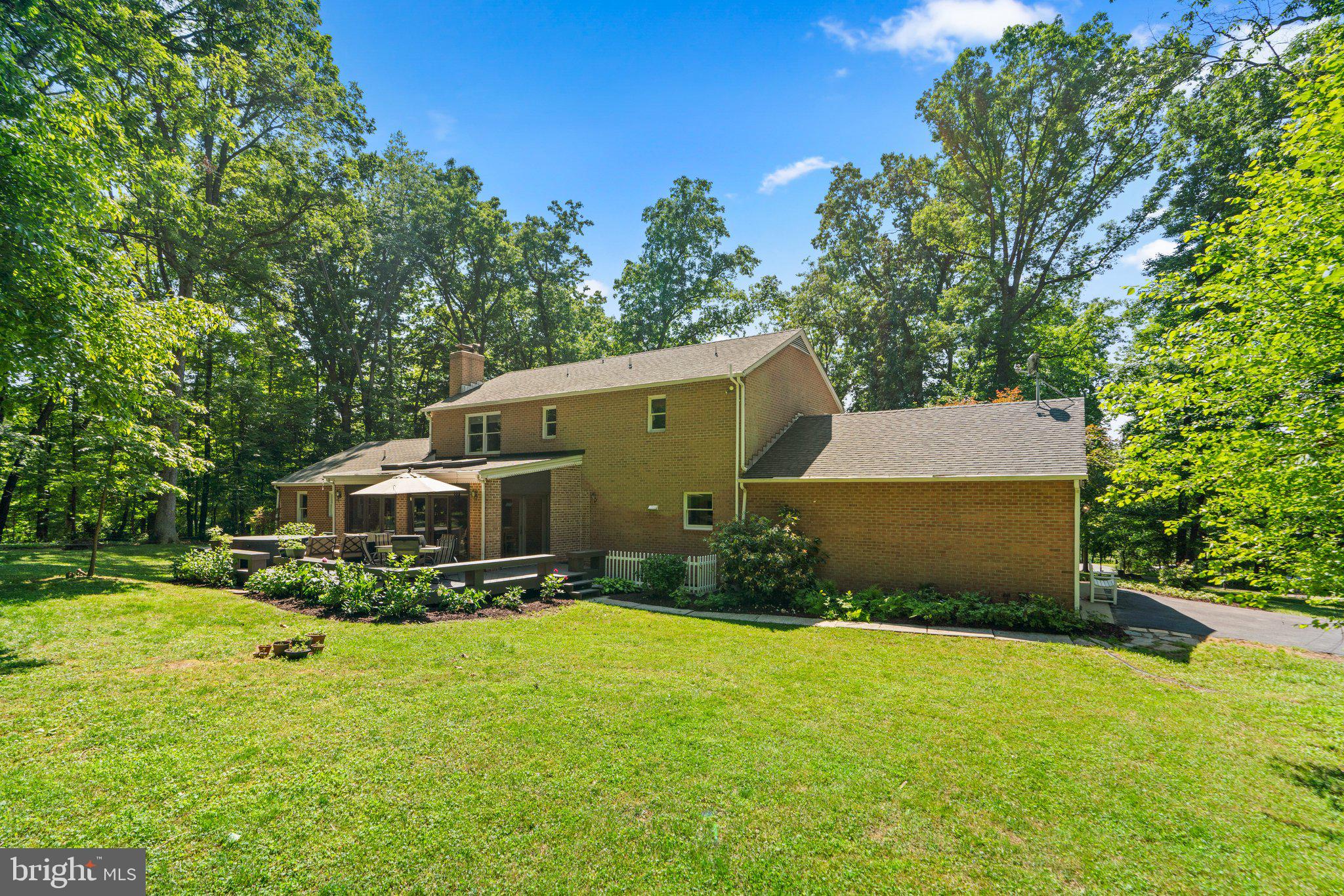 3163 Danmark Dr