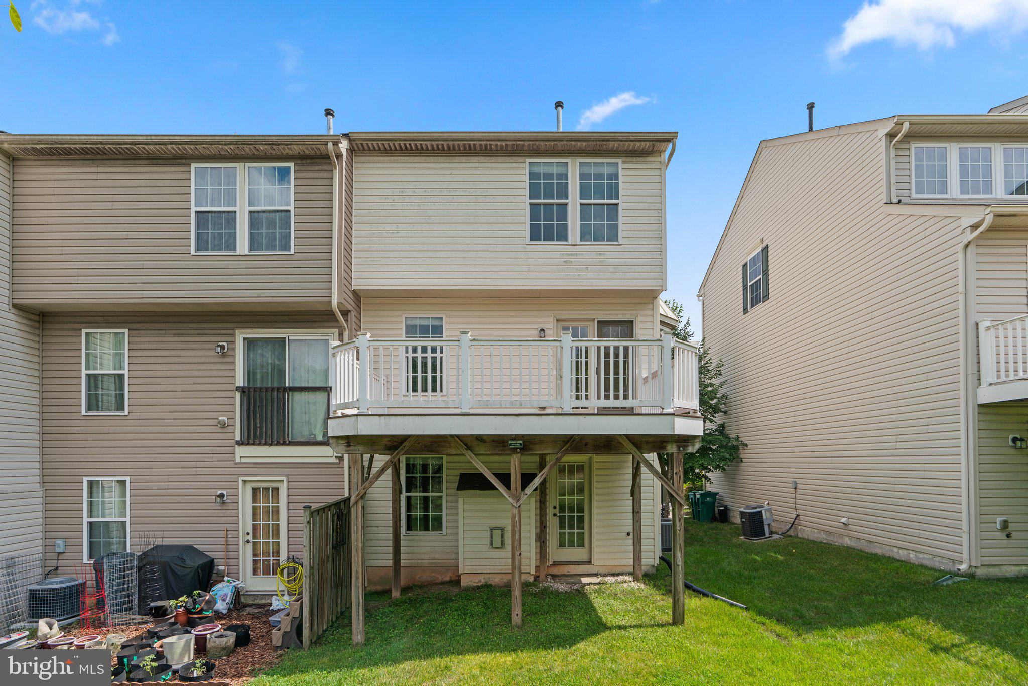 7214 Maidstone Pl #230