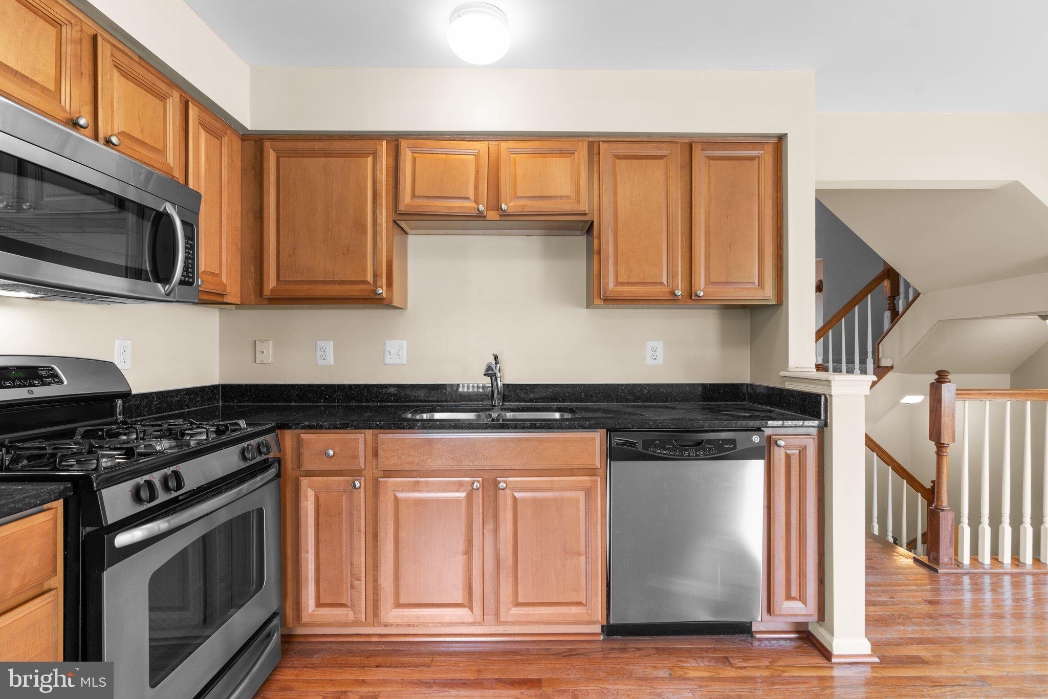 7214 Maidstone Pl #230