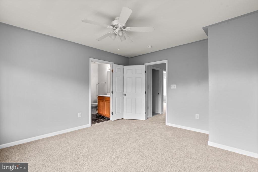 7214 Maidstone Pl #230