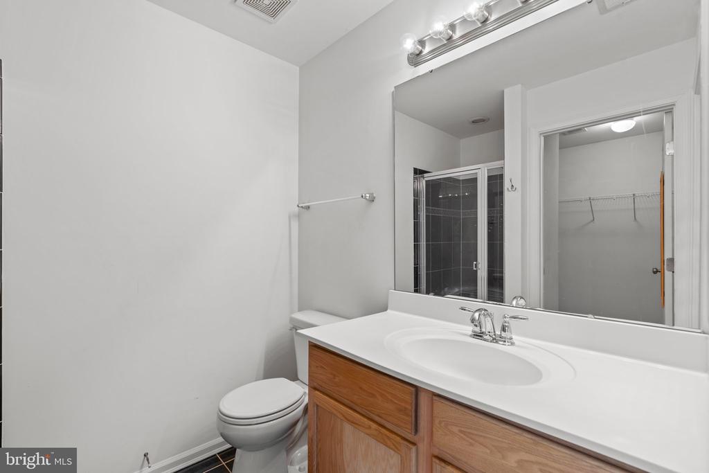 7214 Maidstone Pl #230