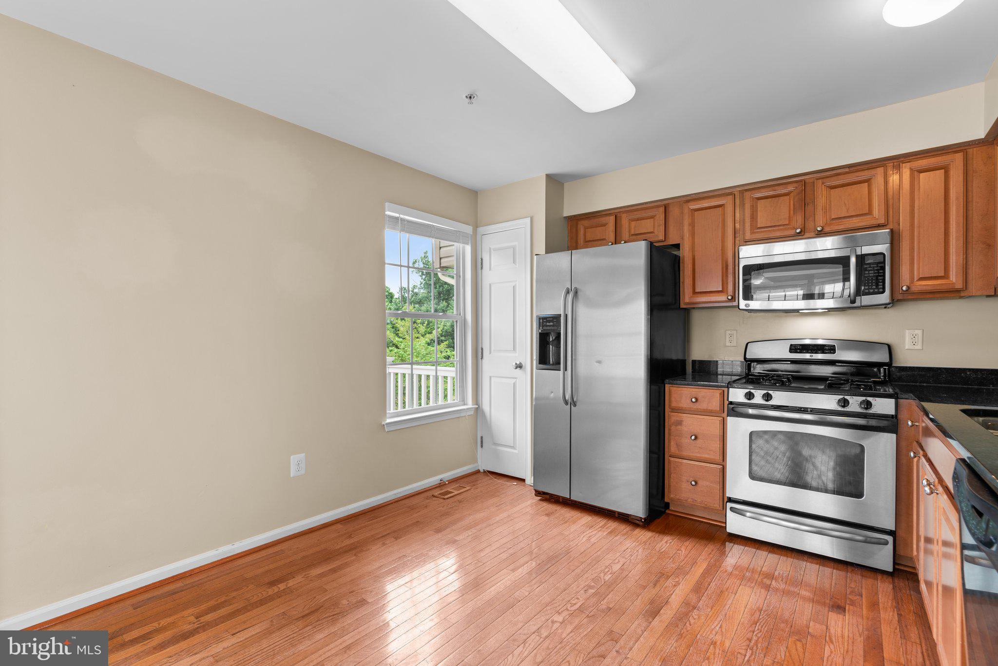 7214 Maidstone Pl #230