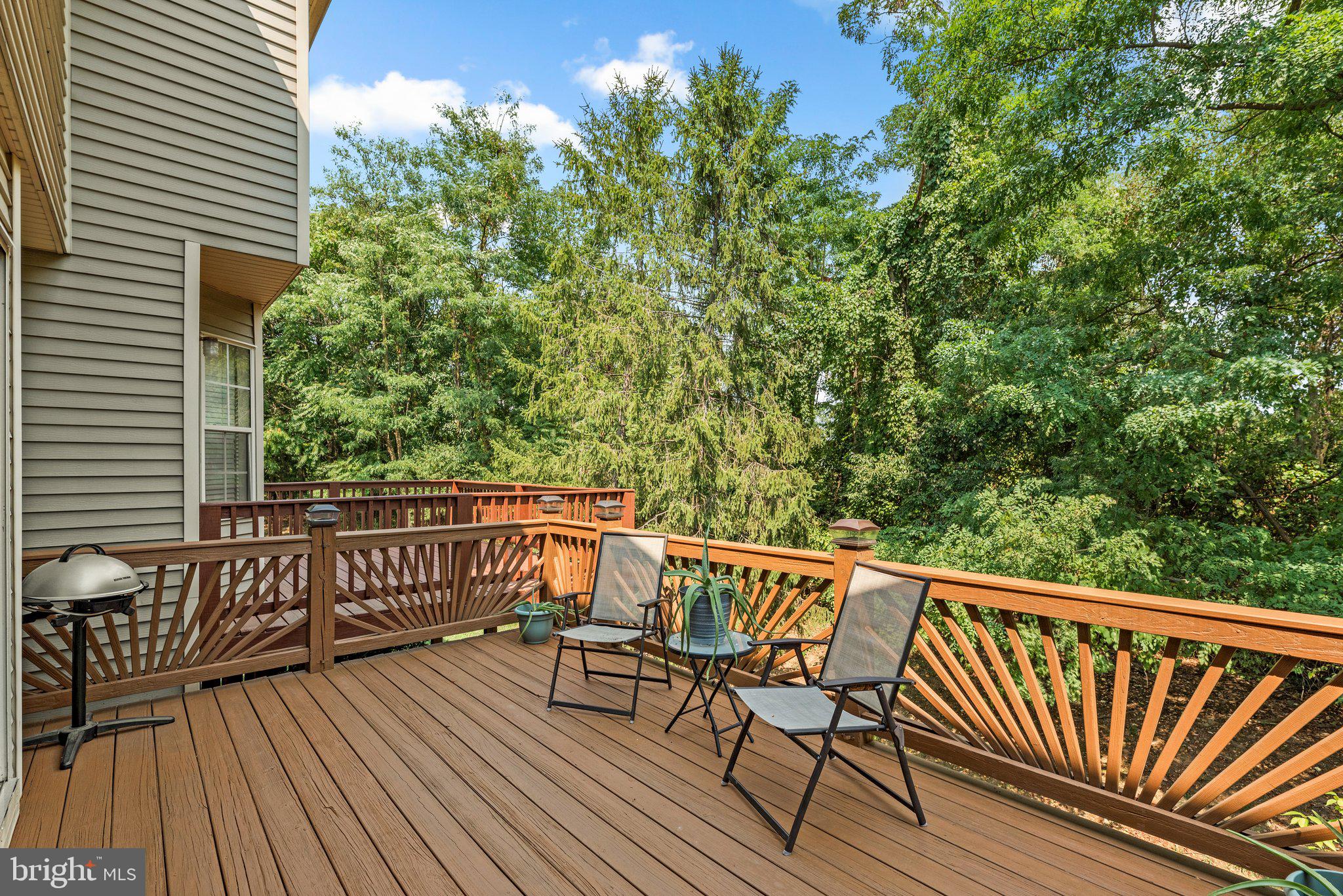 6110 Cliffside Trl