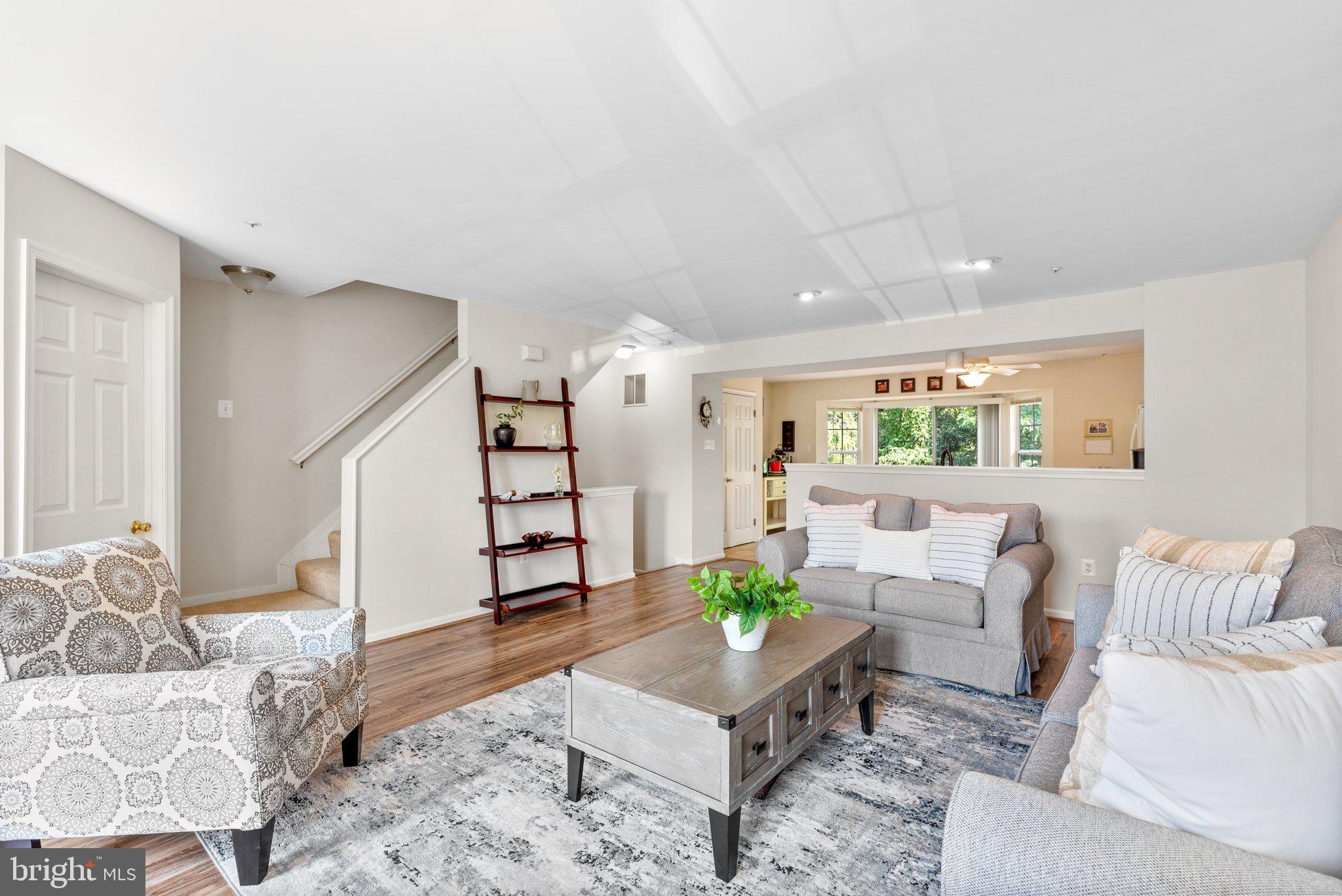 6110 Cliffside Trl