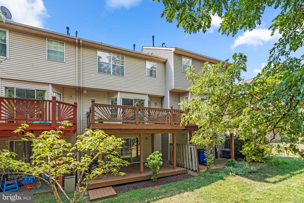 6110 Cliffside Trl