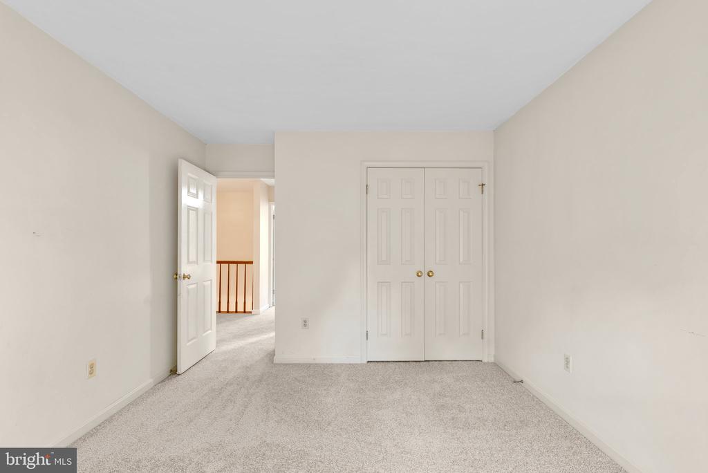 11809 Bright Passage