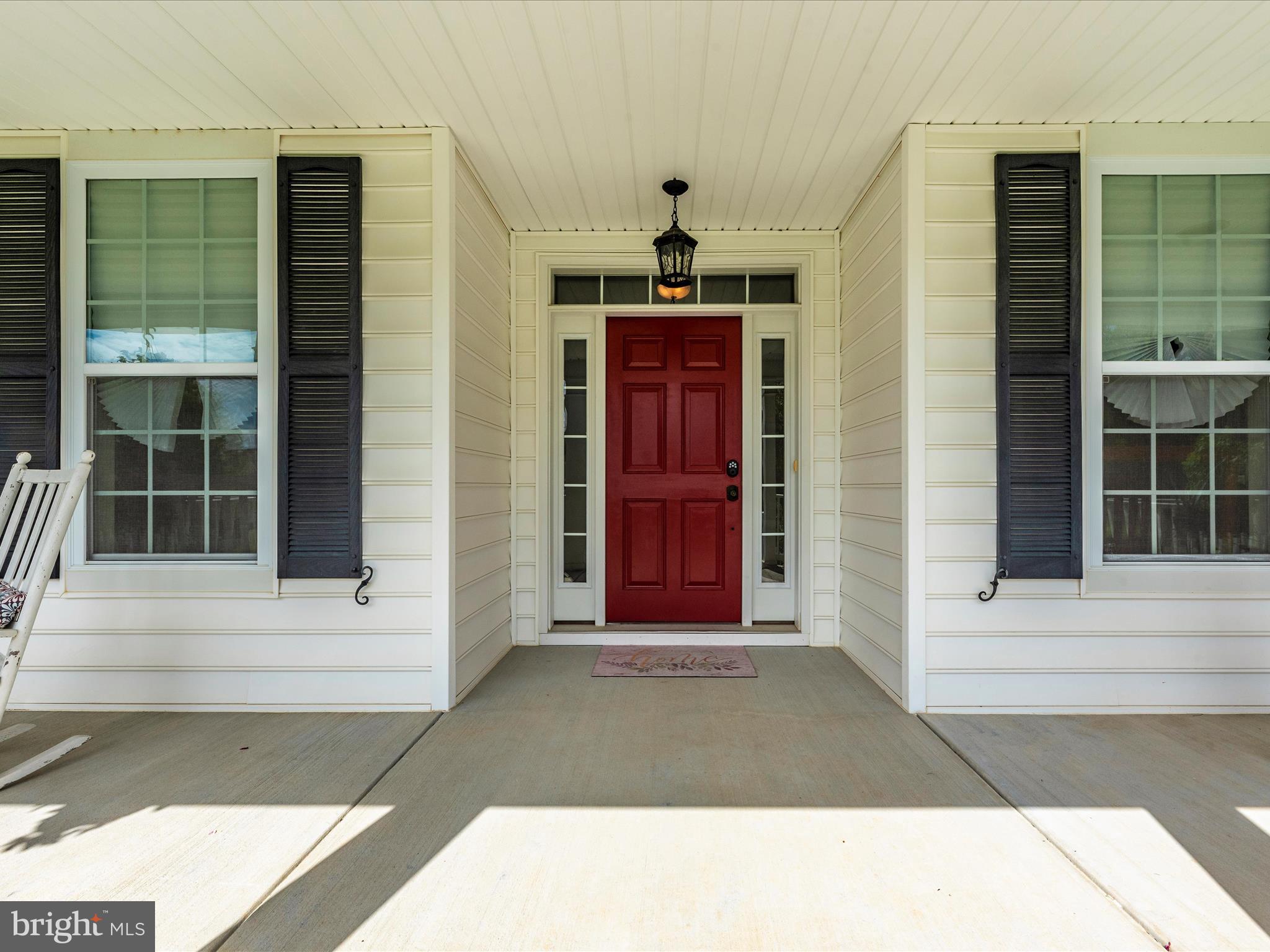 8111 HOLLY MANOR WAY