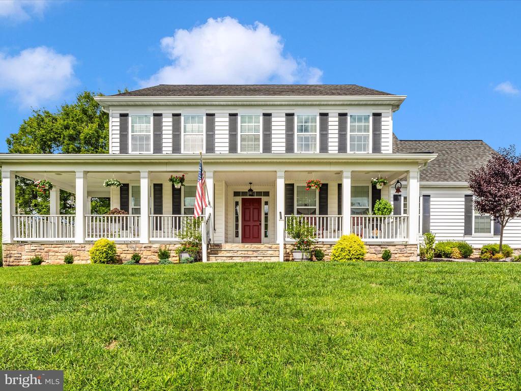 8111 HOLLY MANOR WAY