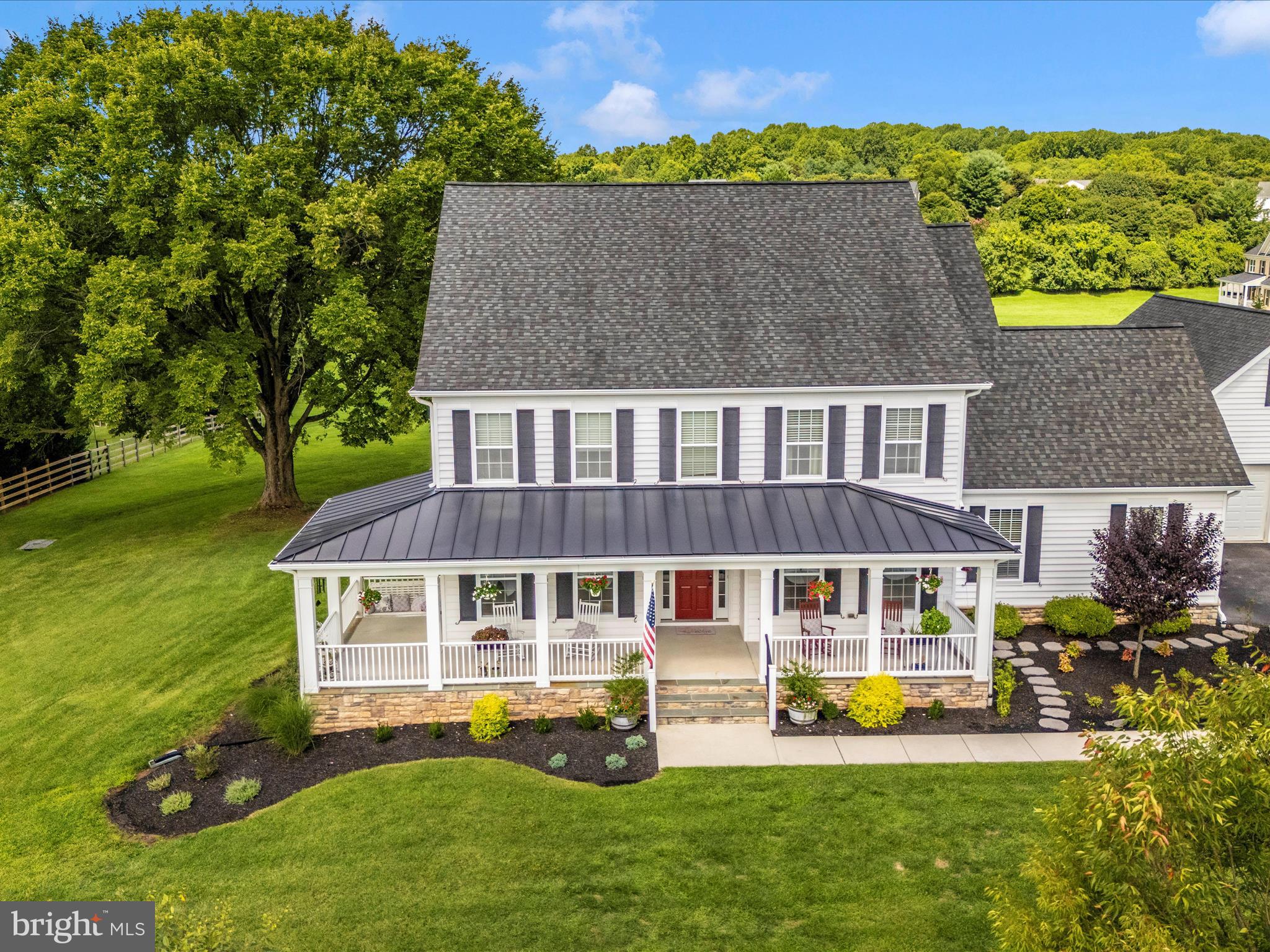 8111 HOLLY MANOR WAY