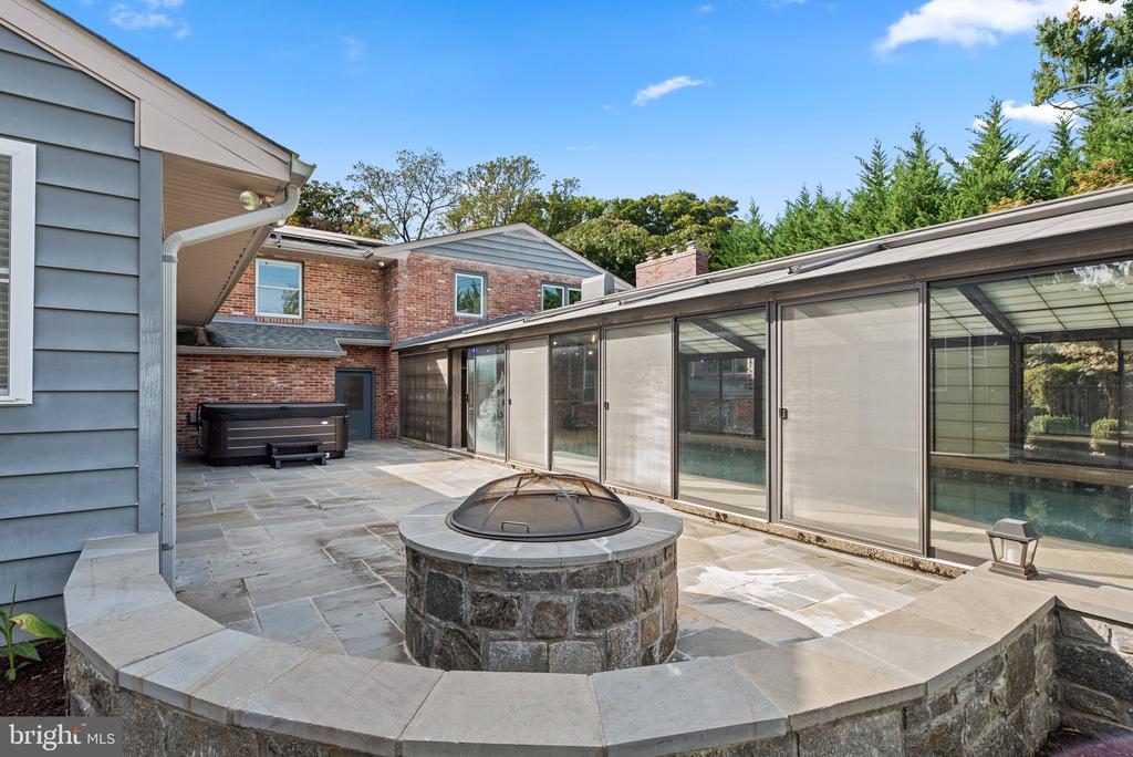 3713 Macalpine Rd