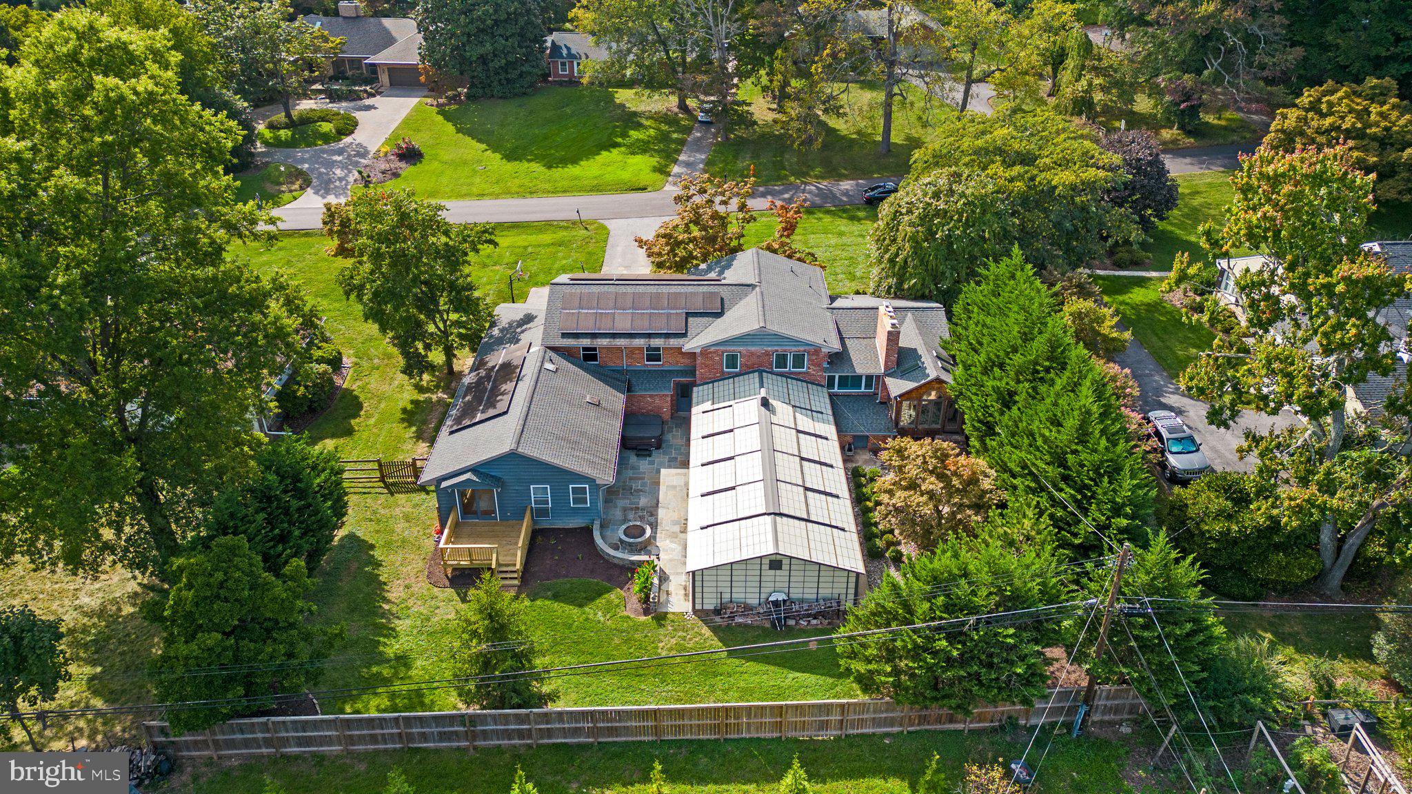 3713 Macalpine Rd