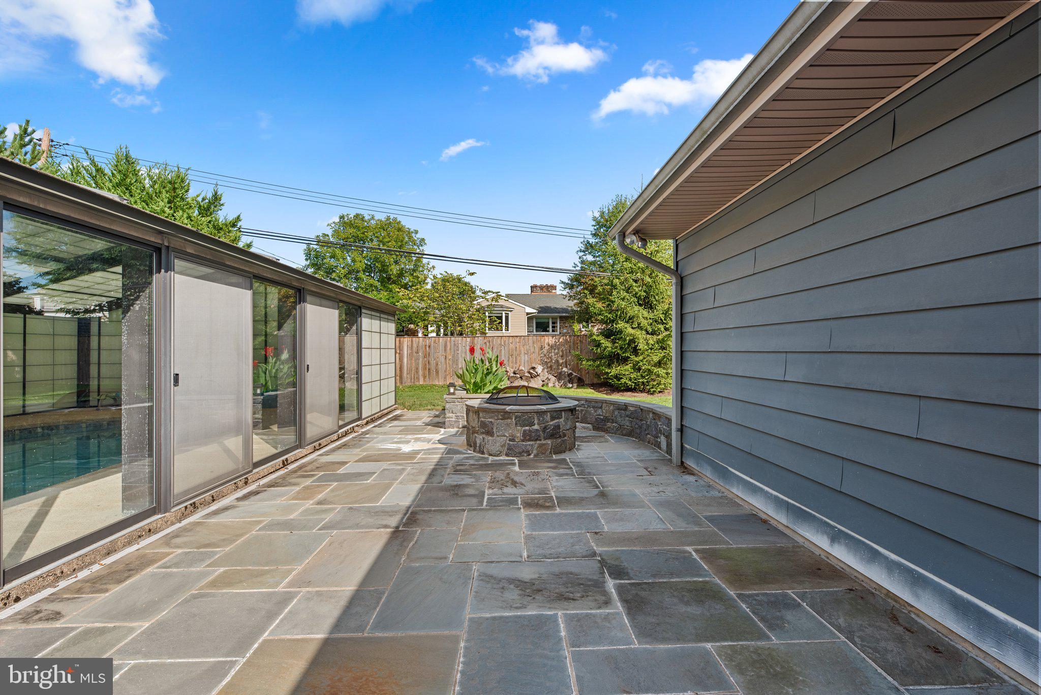 3713 Macalpine Rd