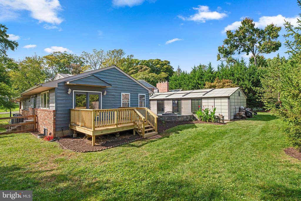 3713 Macalpine Rd