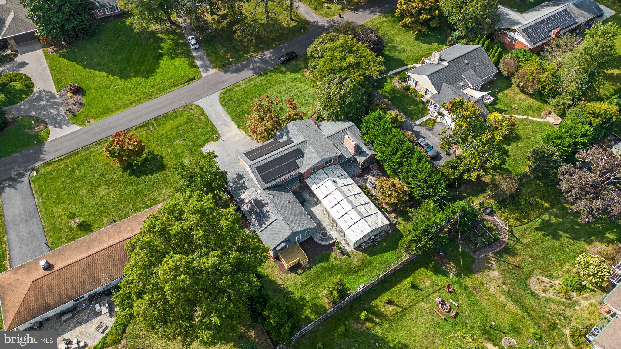 3713 Macalpine Rd