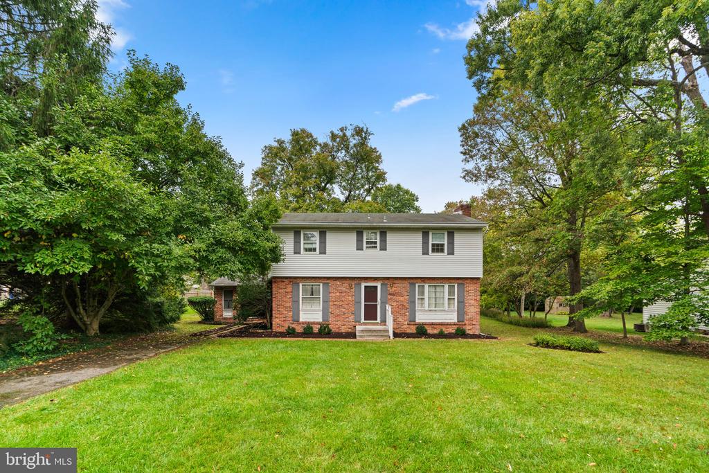 8797 Autumn Hill Ct