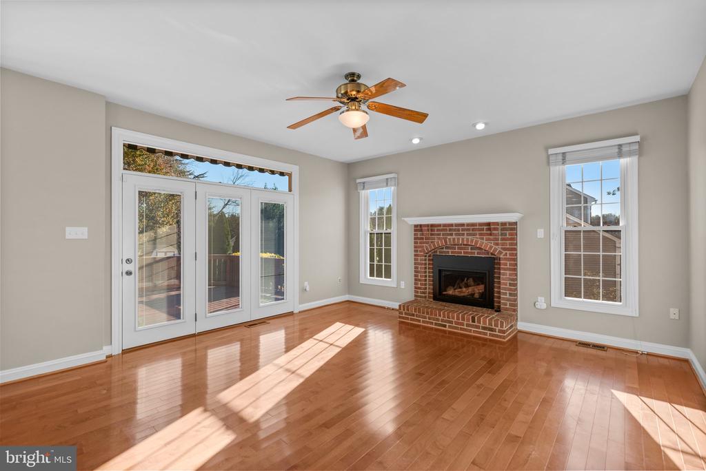 10516 Bill Lilly Ct