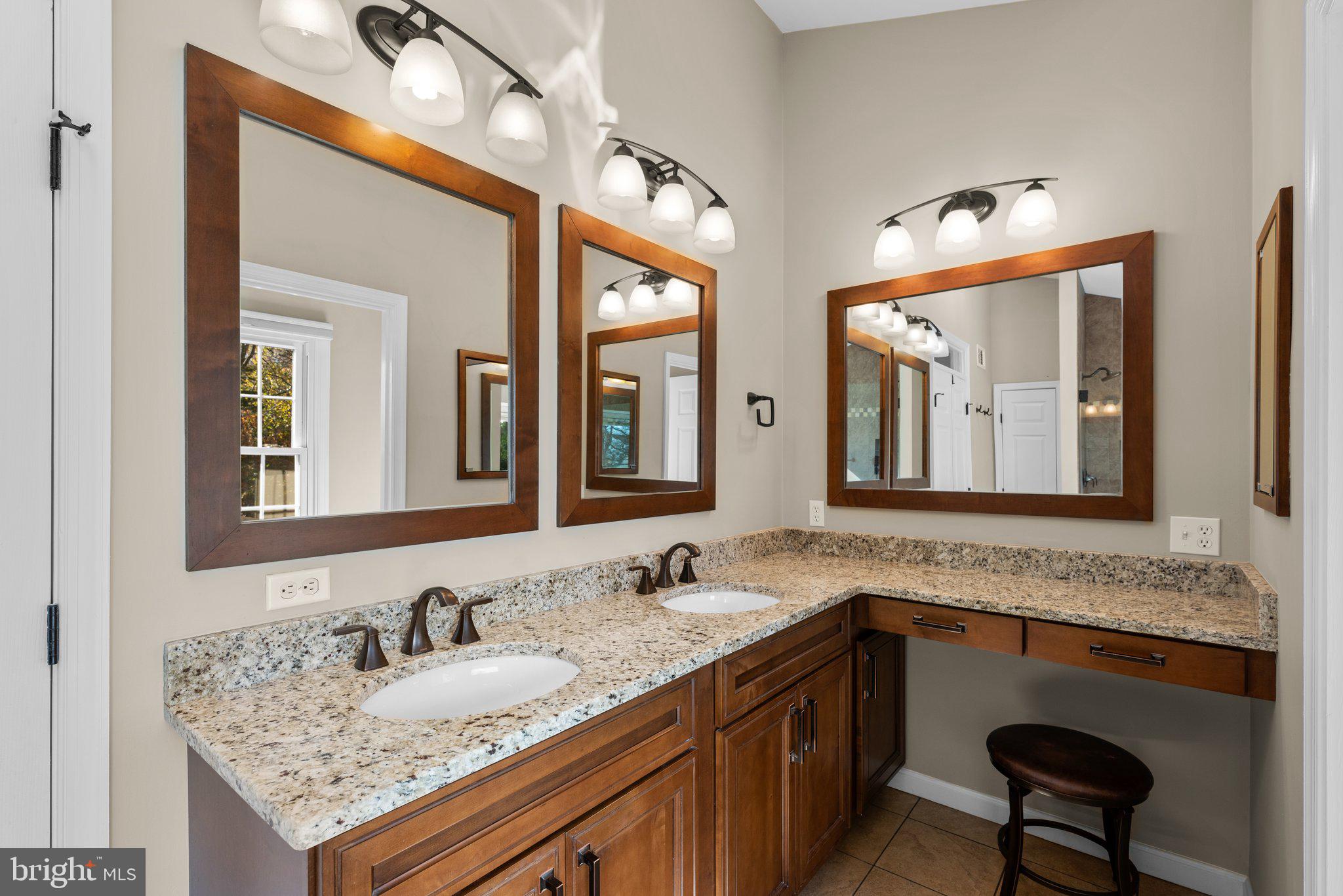 10516 Bill Lilly Ct