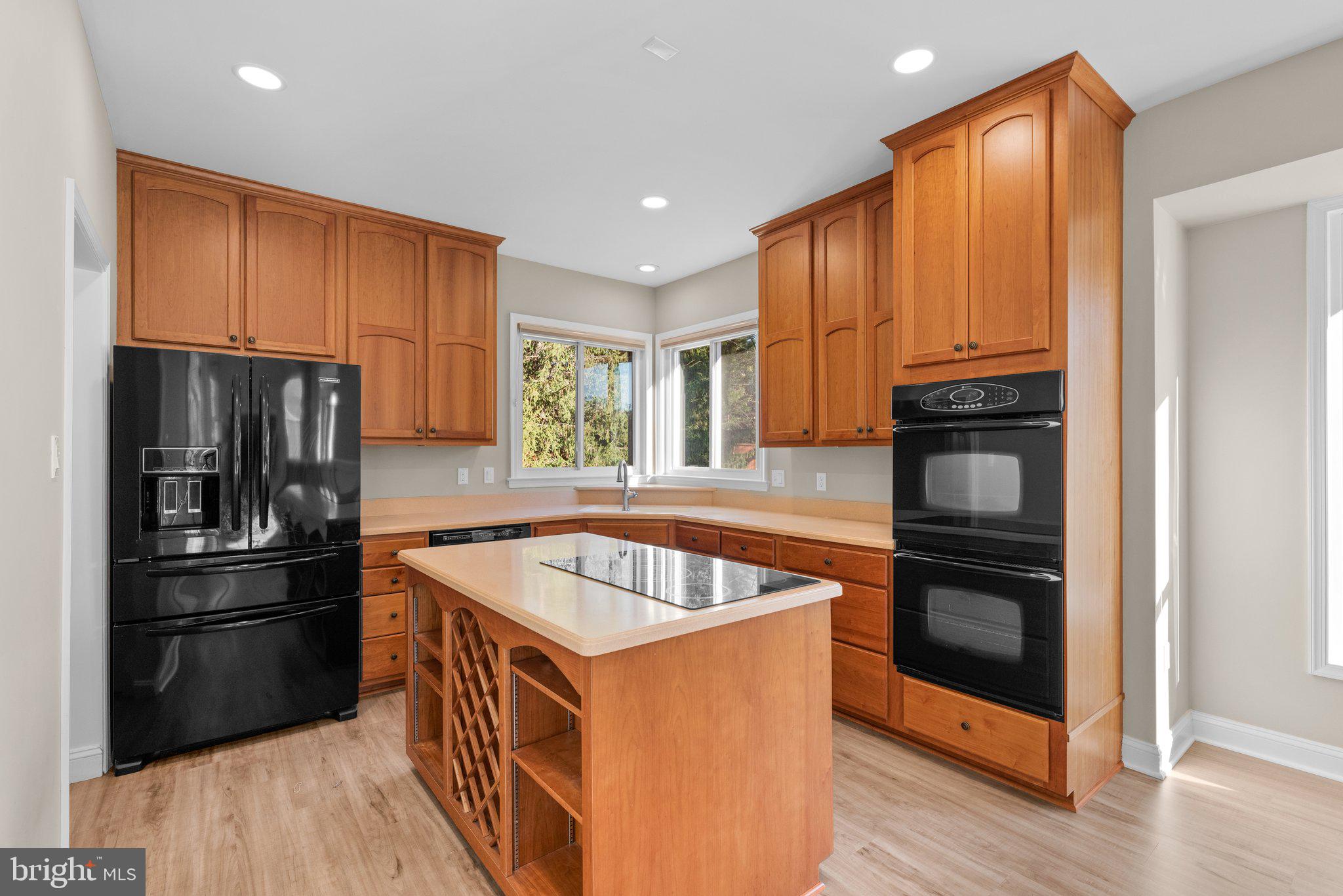 10516 Bill Lilly Ct