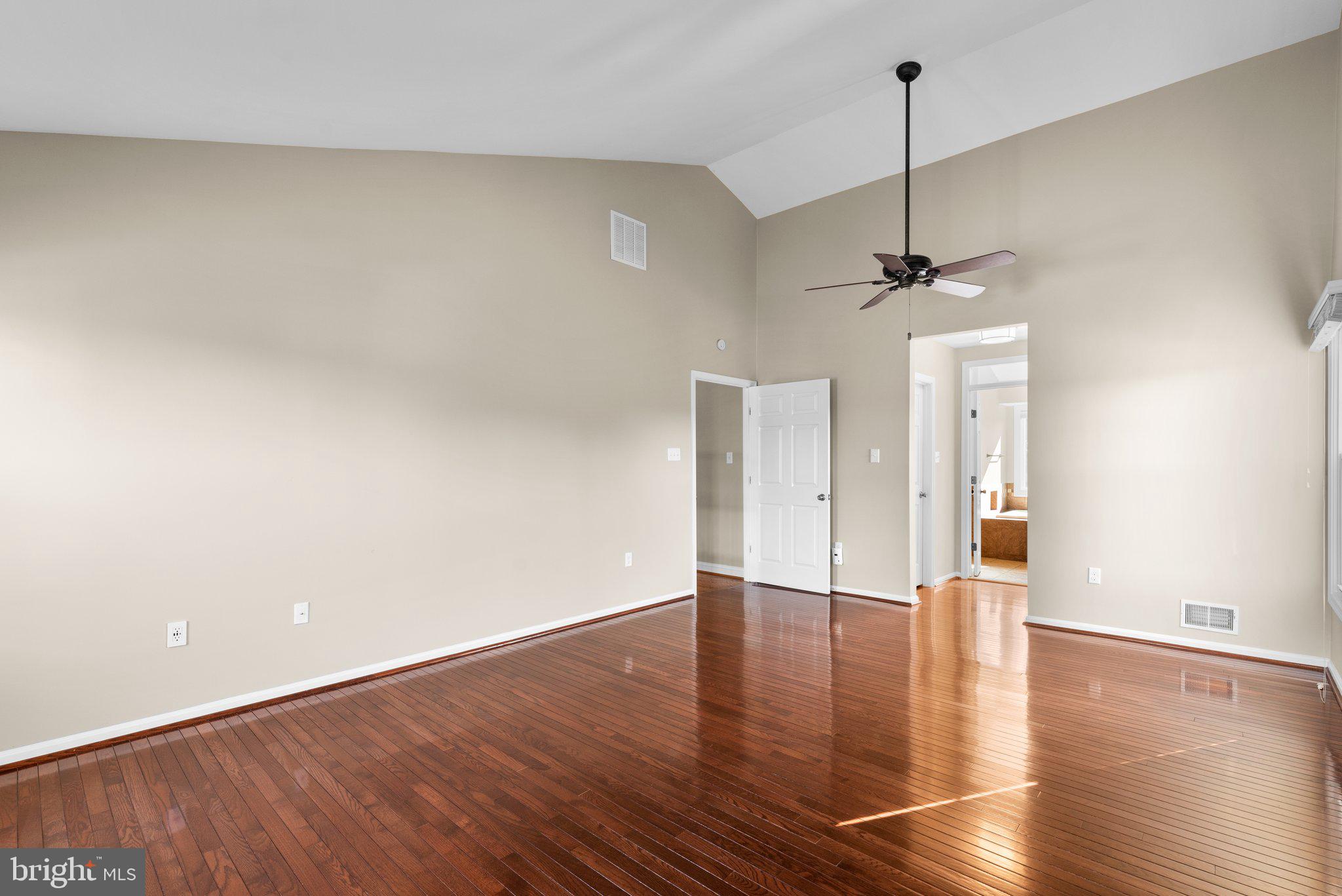 10516 Bill Lilly Ct