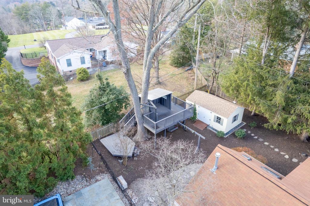 9214 Crownwood Rd