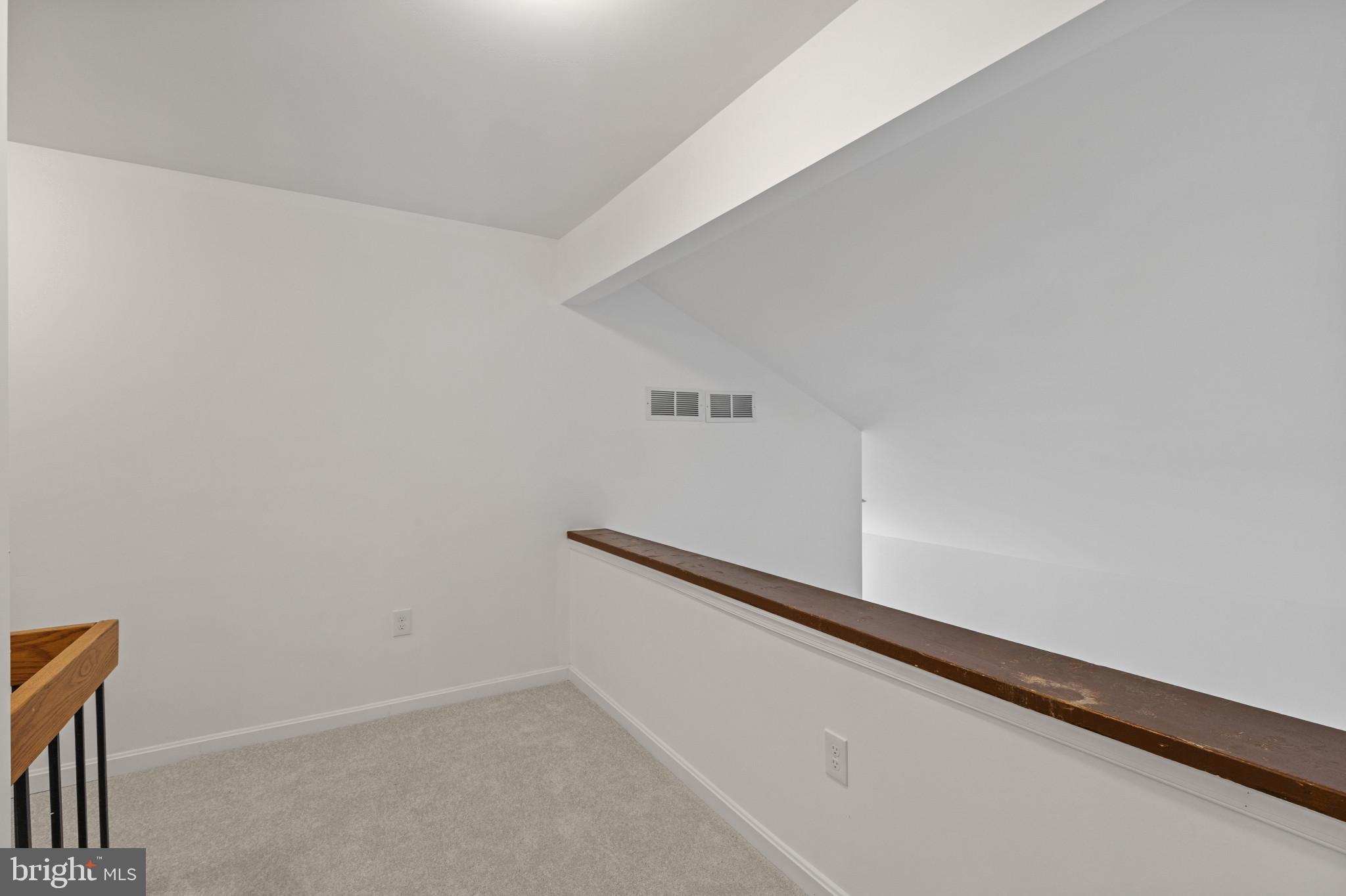 5338 LIGHTNING VIEW ROAD