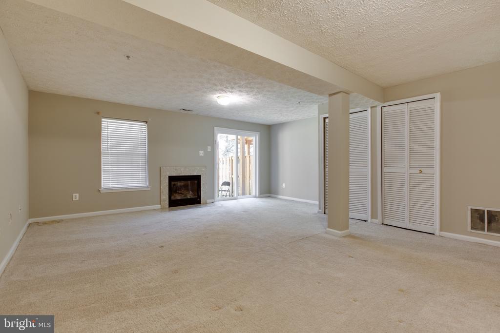3274 HALCYON COURT