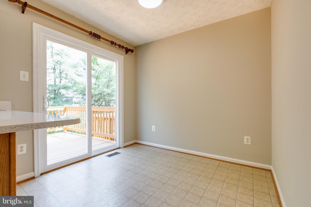 3274 HALCYON COURT